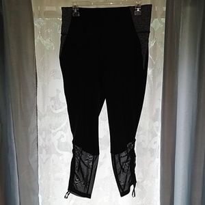 Athletic pants